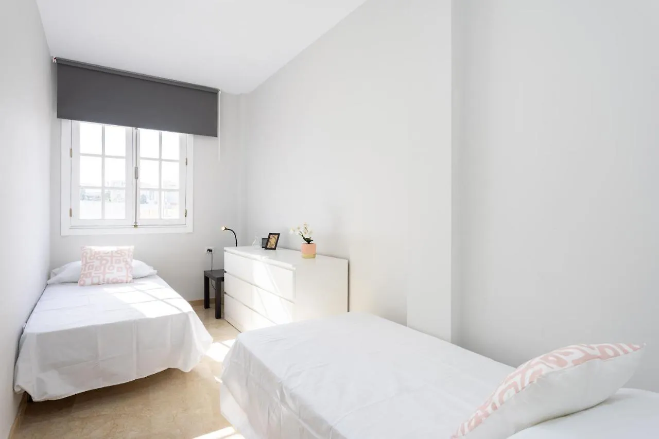 Home2Book Santa Cruz Skyline Cozy Apartment 0*, Santa Cruz de Tenerife